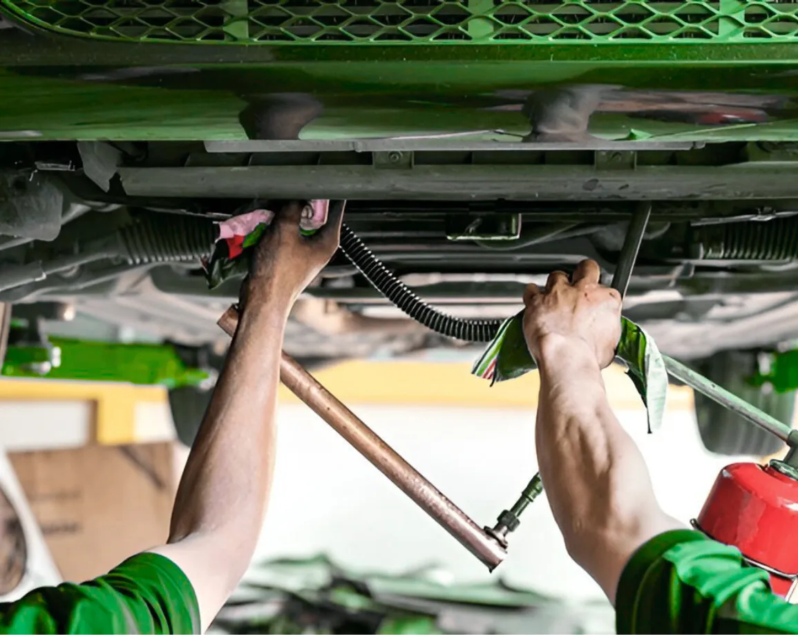 Engine oil types and grades at Focus Auto Dubai